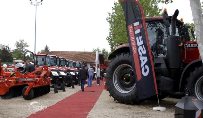 Agrosaveti---Titan-Machinery---01