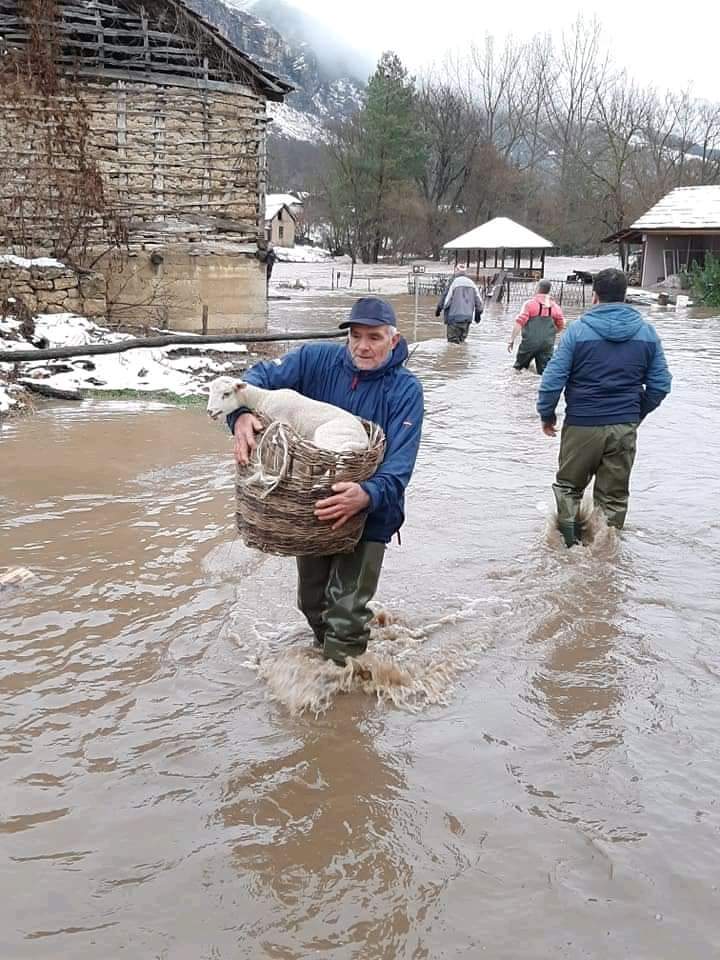 Agrosaveti poplave 02