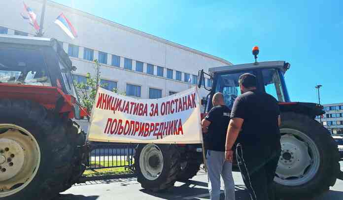 Protest poljoprivrednika Novi Sad 15 Protest poljoprivrednika Novi Sad 15
